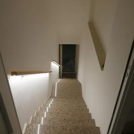 Bed & Breakfast Lucente & 4*