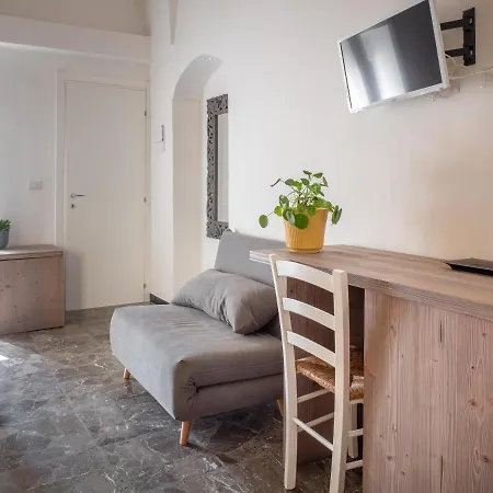 Lucente & 4* ウジェント