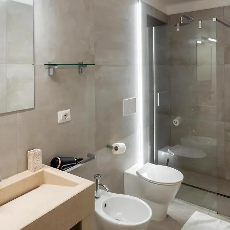 Lucente & ベッド・アンド・ブレックファスト 4*