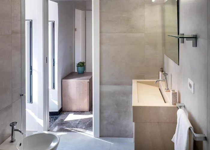 Lucente & 4* אוג'נטו